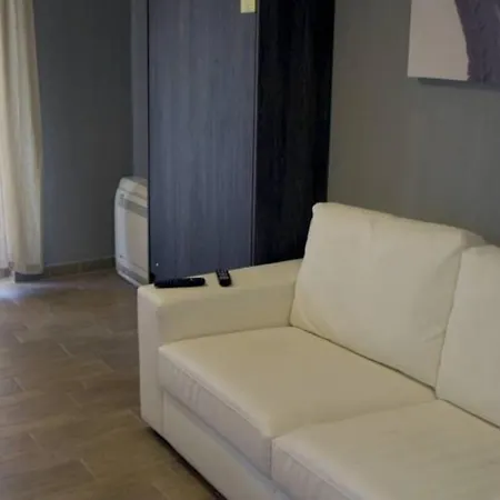 In With One-bedroom 6 דירה פורץ