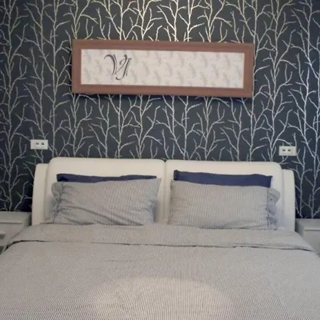 In With One-bedroom 6 דירה פורץ